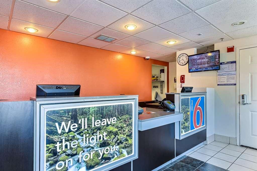 Motel 6-Pinole, Ca Interior photo